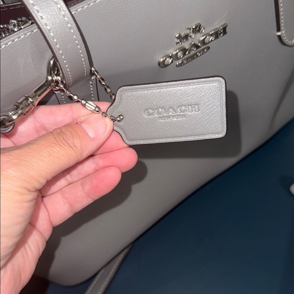 Coach Elegant Gray Tote and‎ Wallet Set - Picture 9 of 12
